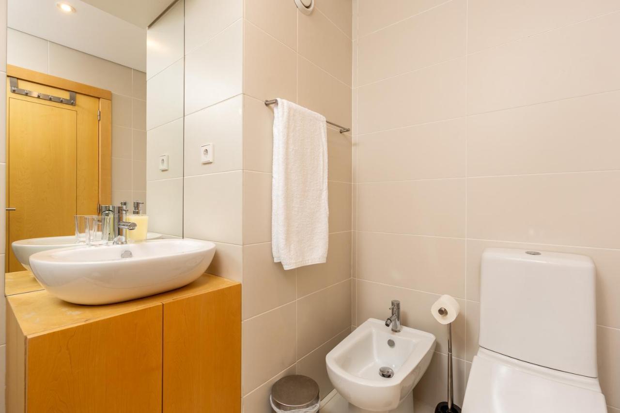 Sunny Loft In Downtown Porto With Private Parking Daire Dış mekan fotoğraf